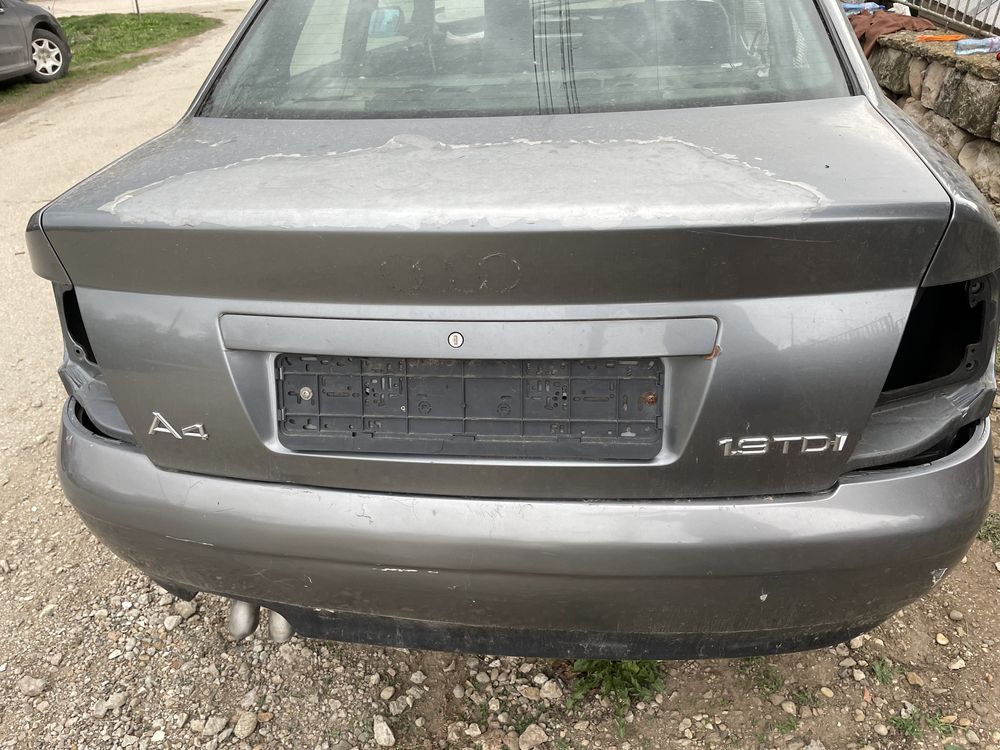 Audi a4 2000 tdi 1.9 110k diesel на части