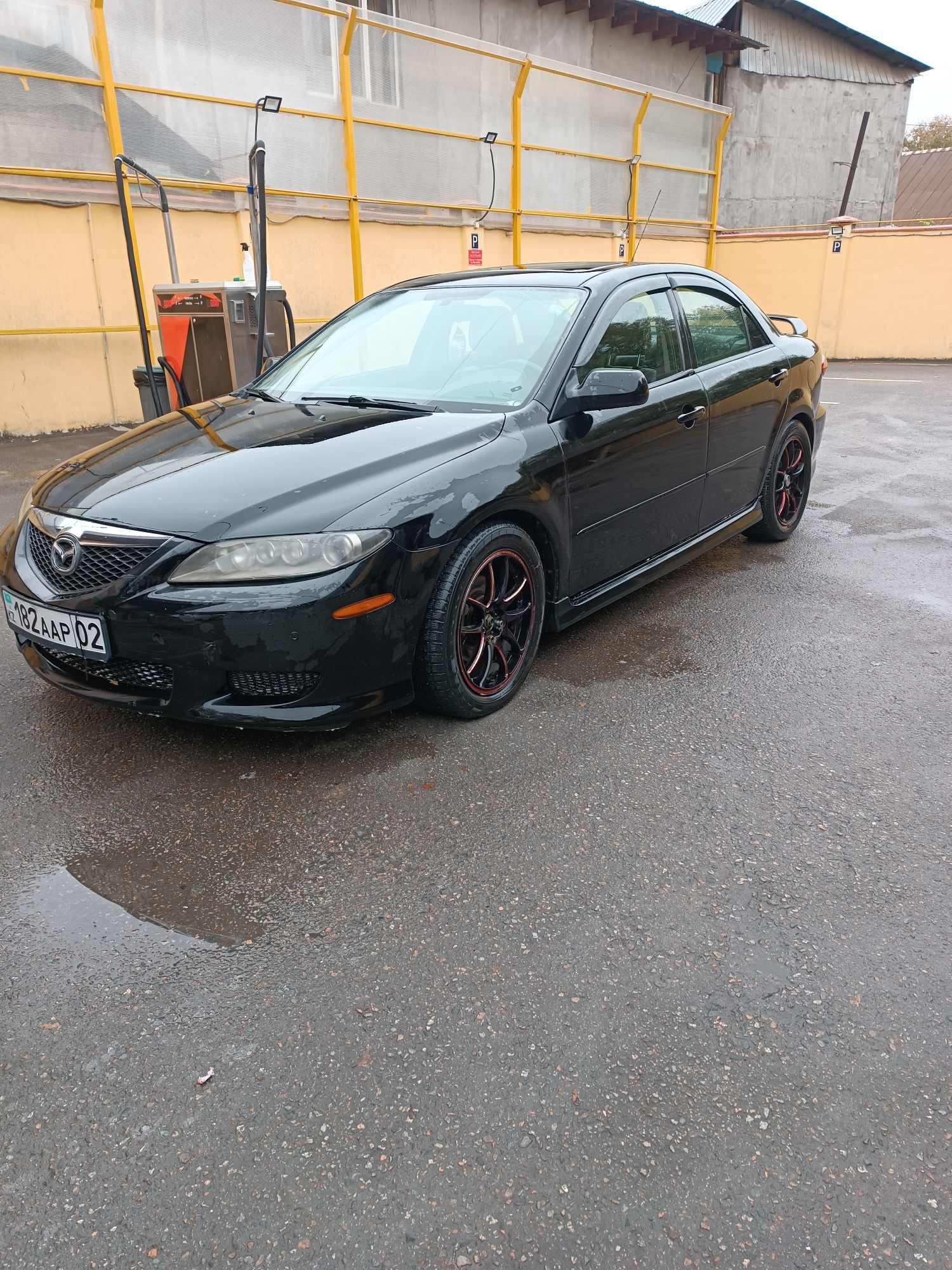 Продам машину Mazda 6