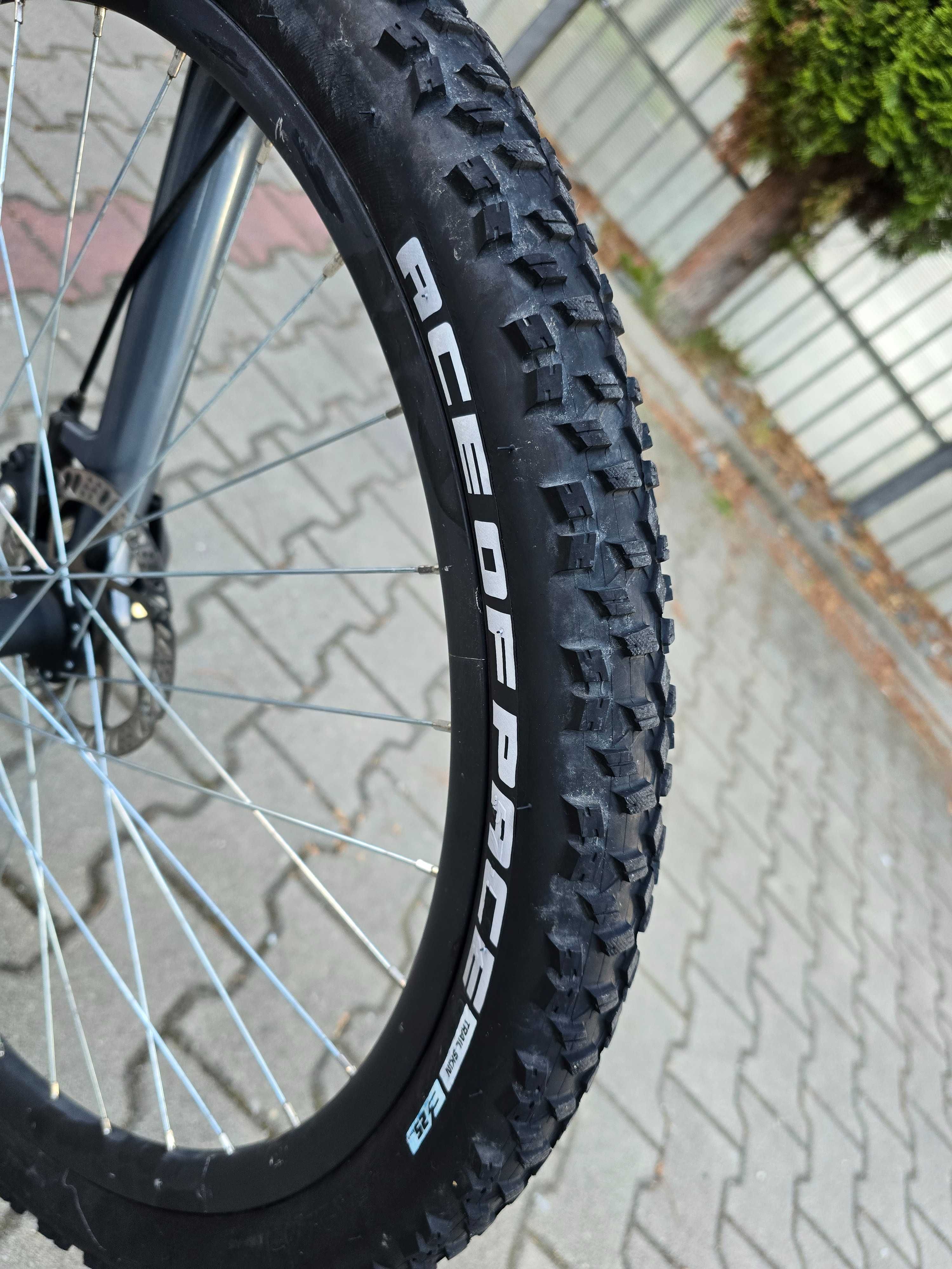 Bicicleta MTB Bulls XC cadru S roti 27.5 stare foarte buna