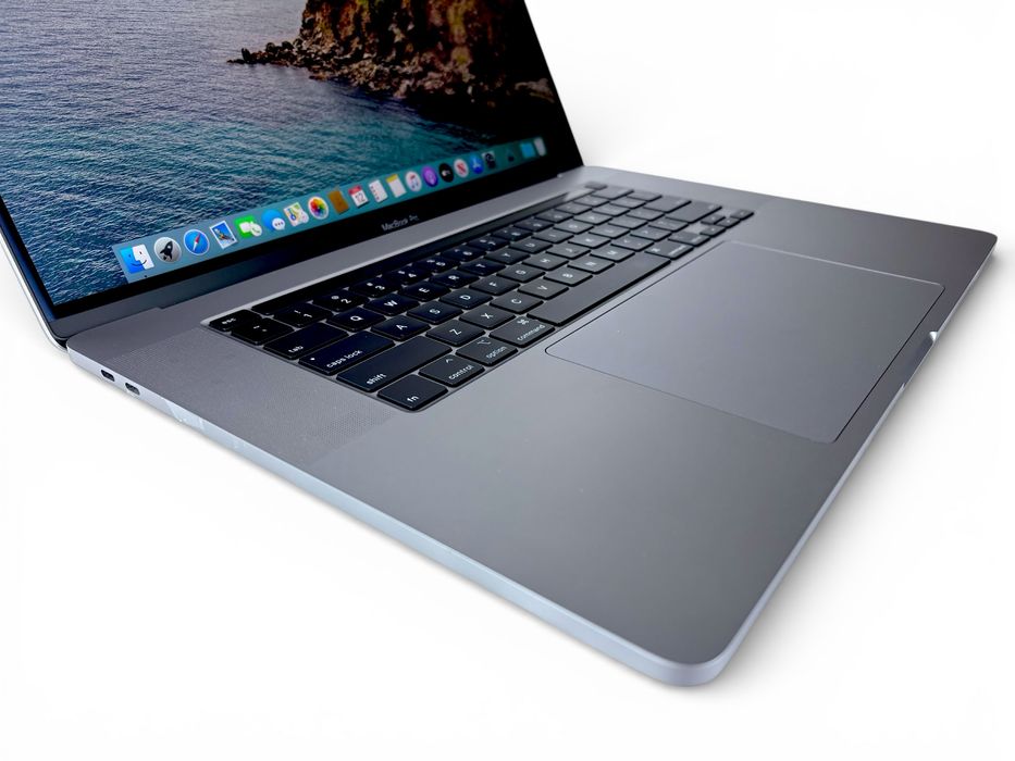 Аpple MacBook Pro 16 2019 i9 2,4GHZ 32RAM 1TB Space Gray Гаранция! — миниатюра 4
