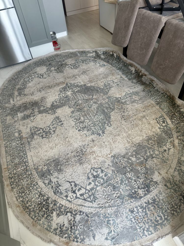 Продам ковер 200×300 см