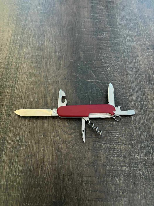 Швейцарски нож Victorinox Spartan