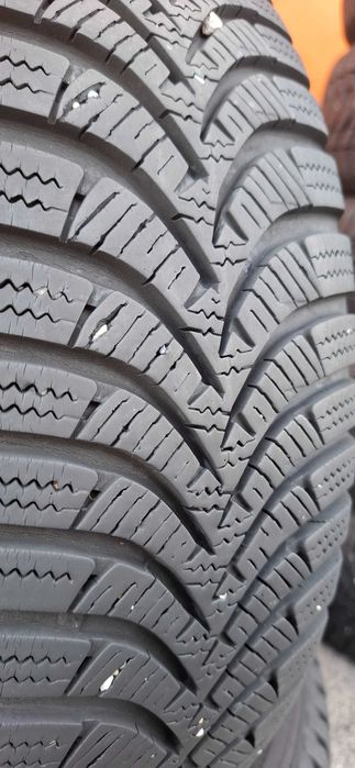 2бр. 175/70/14 Hankook 6.3mm mm грайфер, дот 18г. Безплатен монтаж