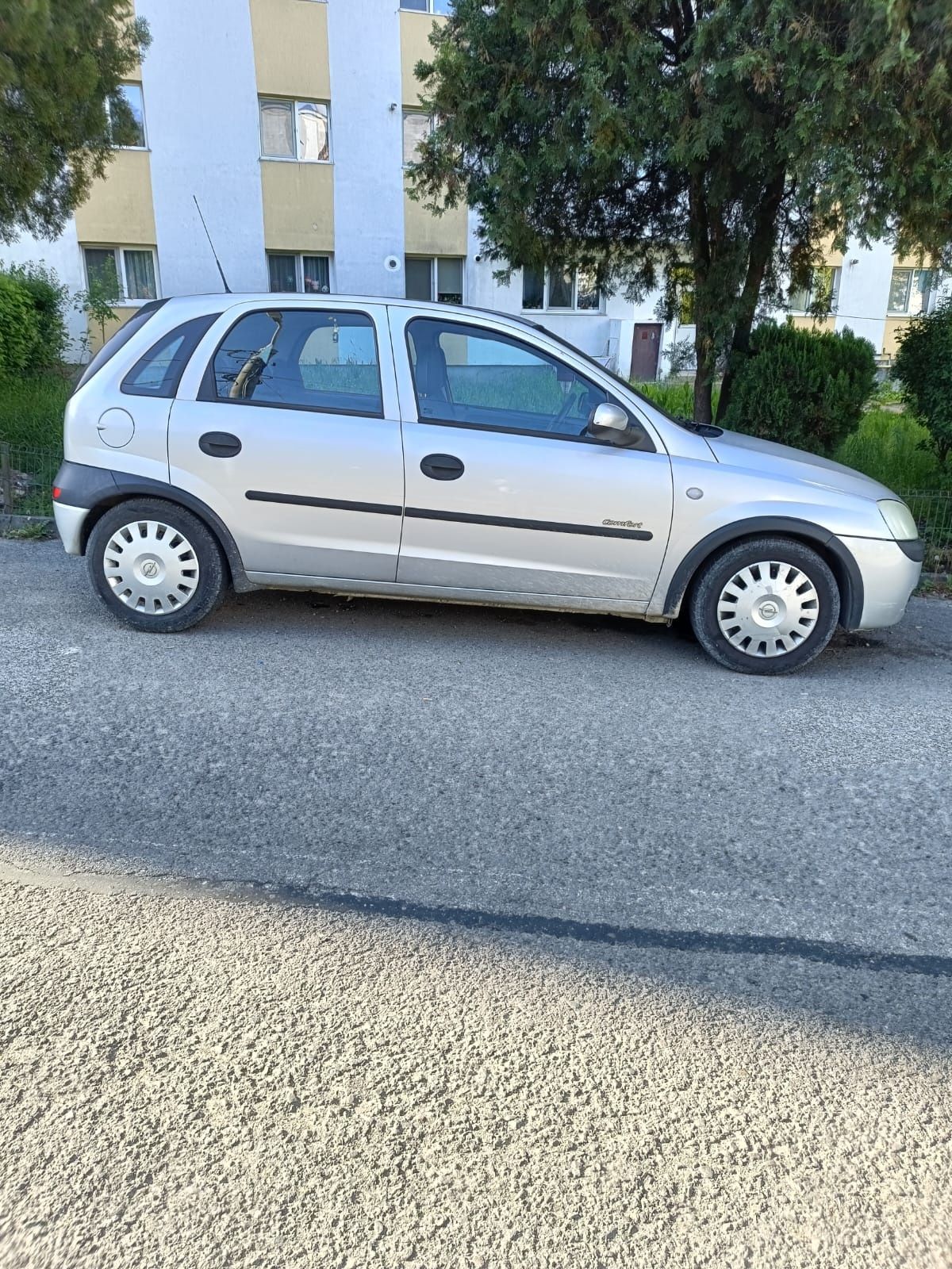 Vând Opel c 2002