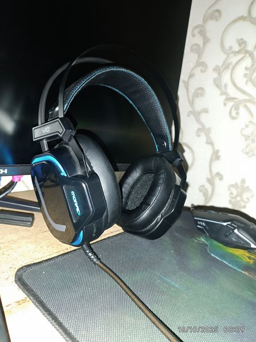 Gaming naushnik (RGB - yoritgichli)