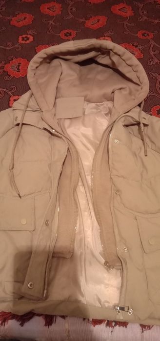 2 куртки женские,42размер