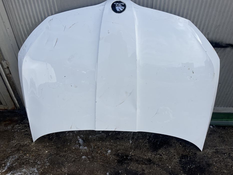 Капак Skoda Fabia 2020г