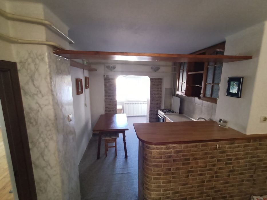 Apartament de vanzare cu 3 camere obcini