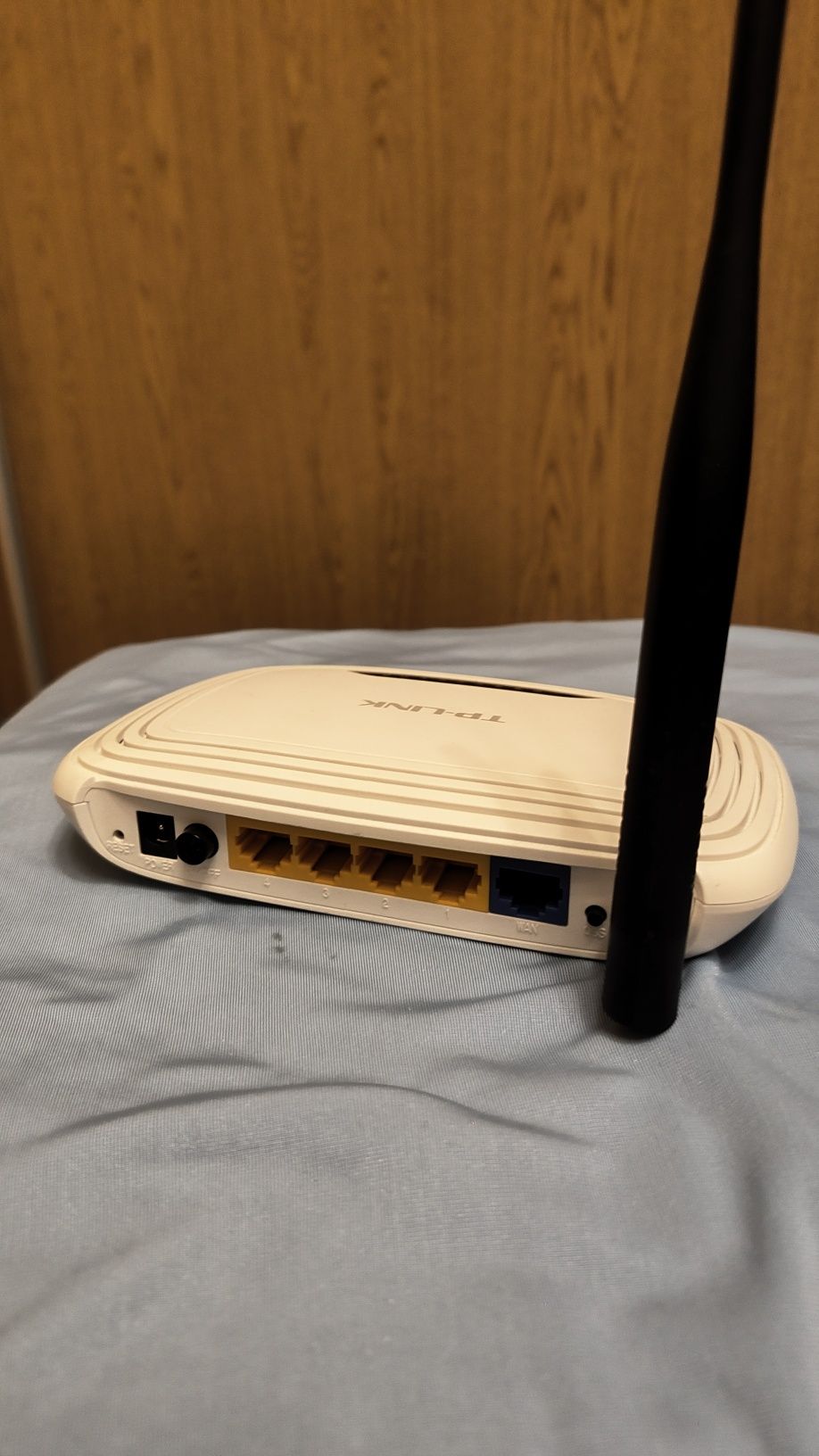 Роутер WIFI Tp-Link wr740n