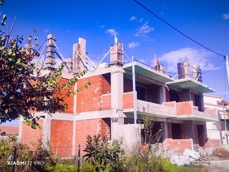 ПРОДАВА Мезонет в процес на строителство