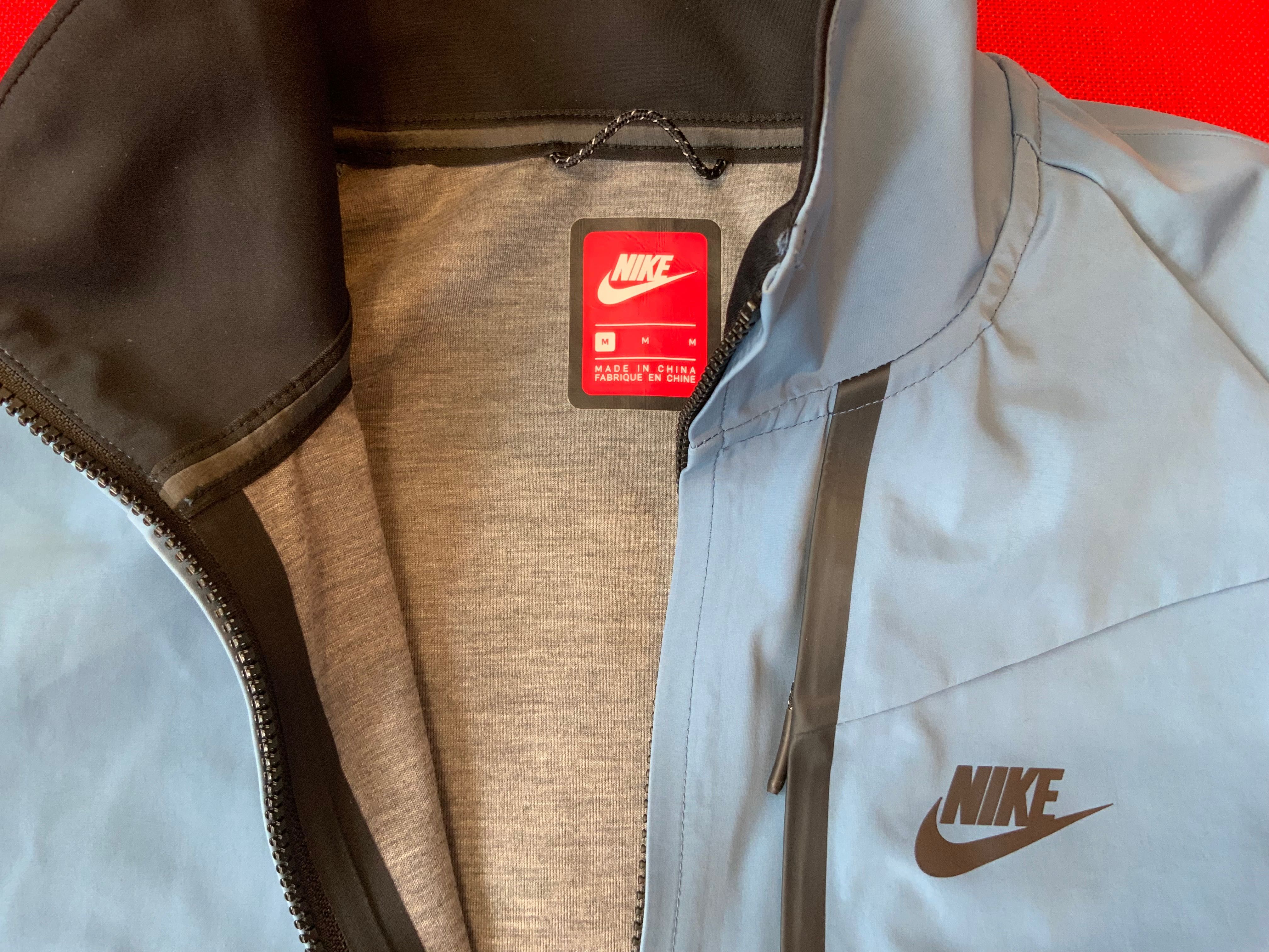 Nike tech-оригинално яке 48 м