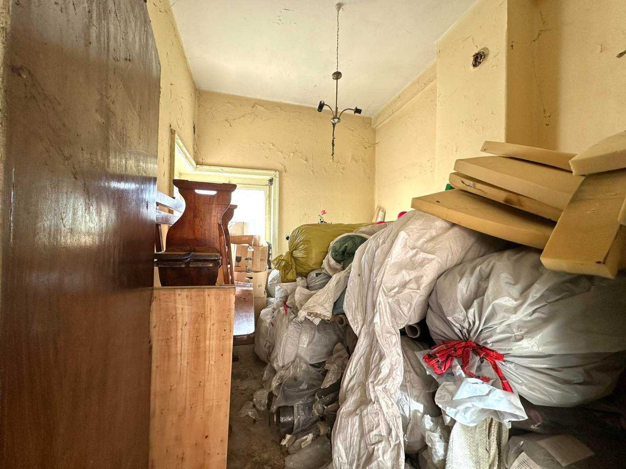 Продава се Къща в Павликени - 205 кв.м за 205 €/кв.м - Снимка #2