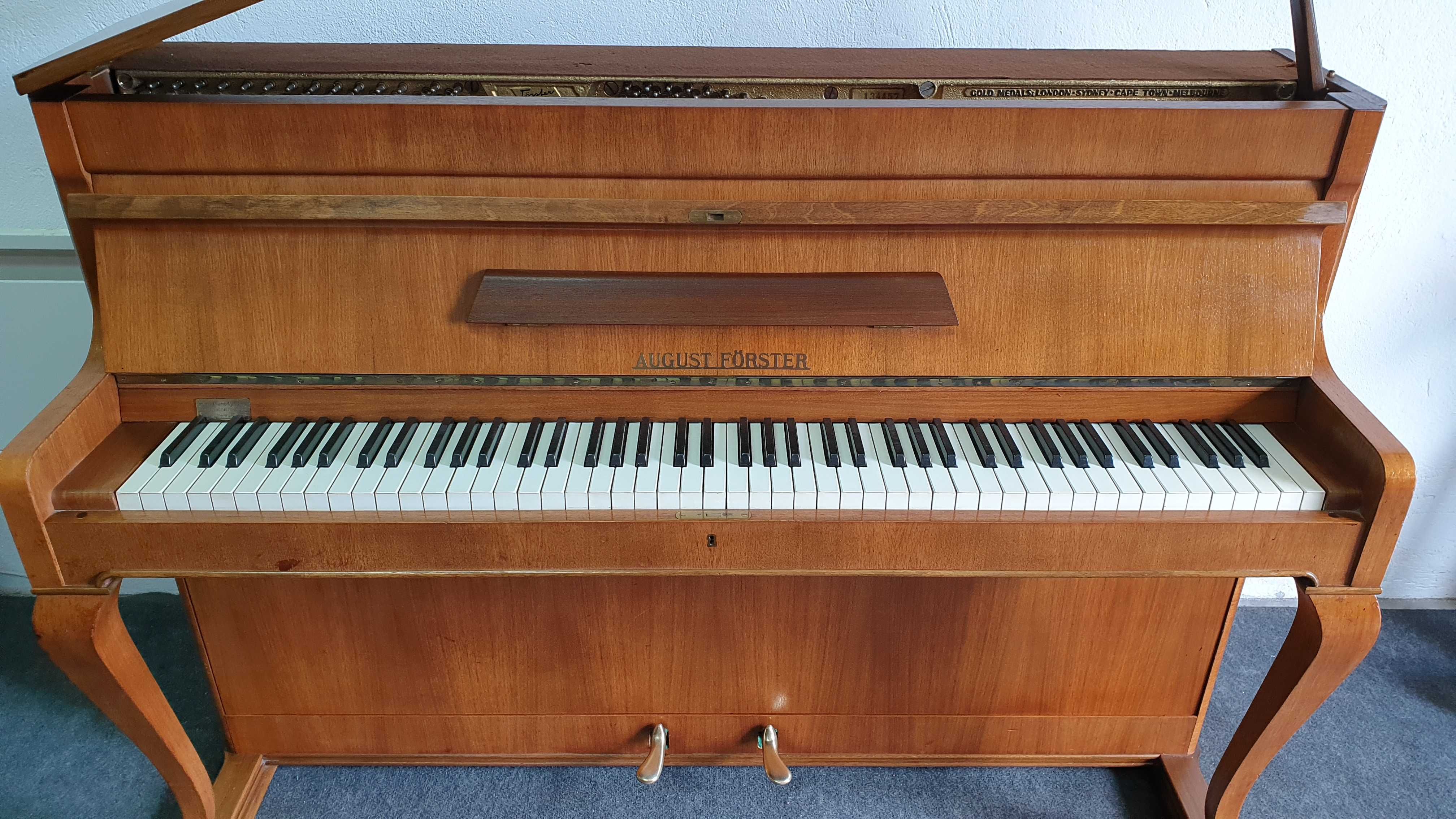 Pianine de vanzare!
