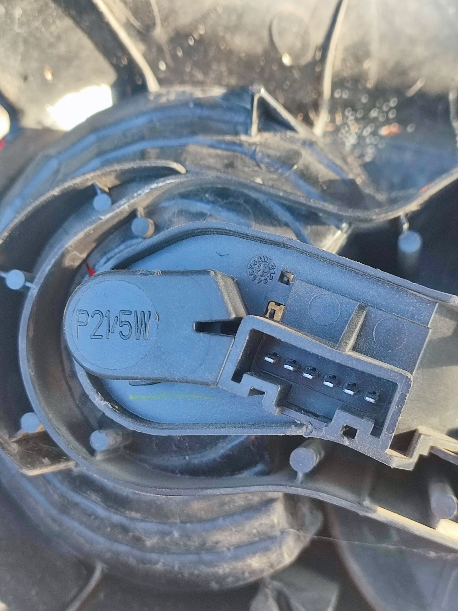 Десен стоп за Toyota Avensis 2006