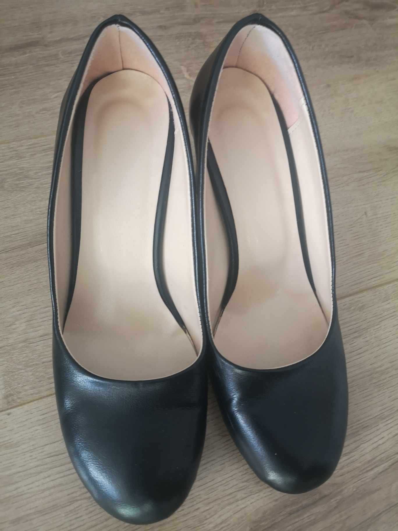 Дамски официални обувки, размер 39