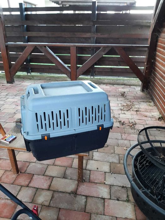 Cusca transport catei talie mica sau medie