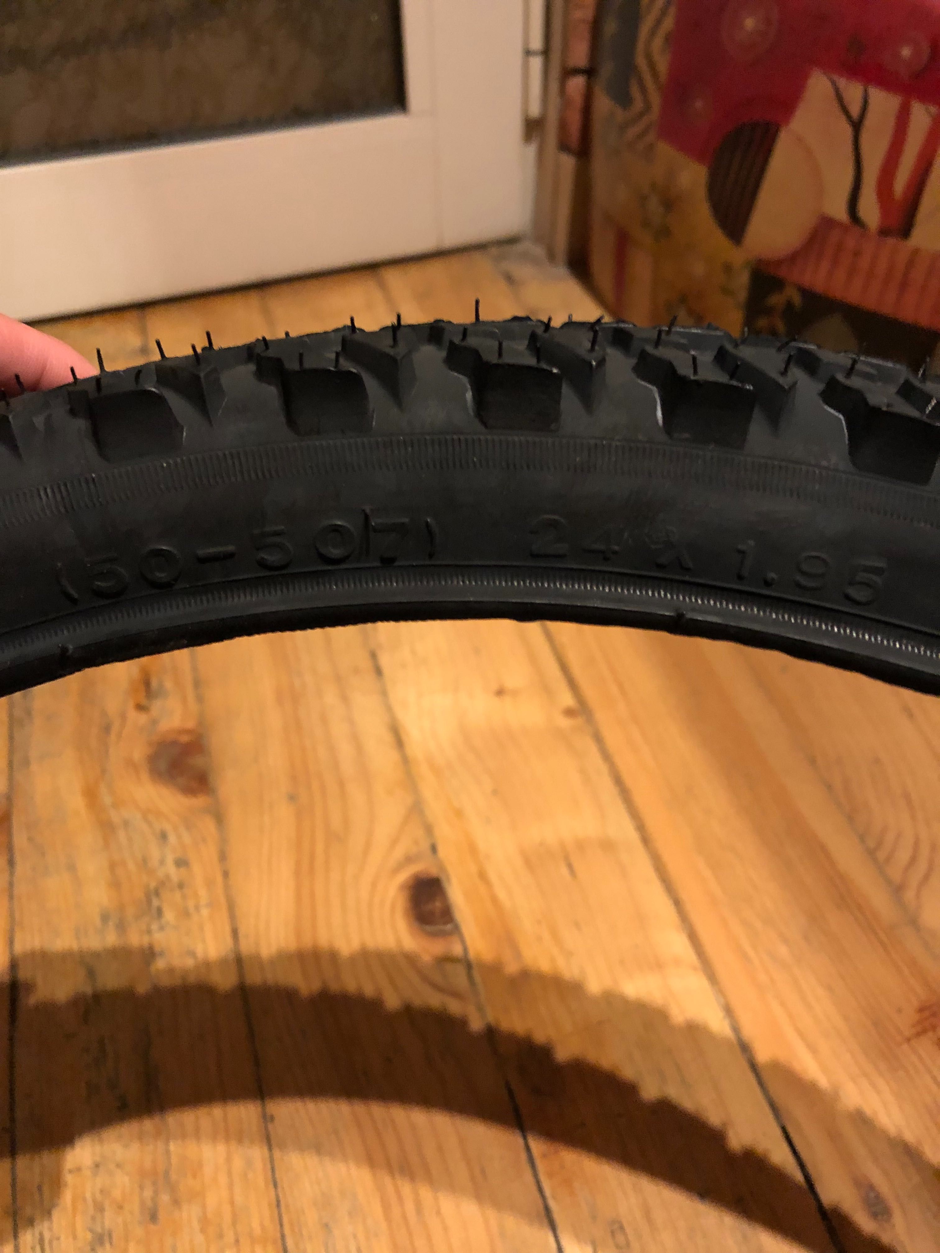 Комплект гуми за планински велосипед 24”