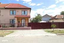 Casa de inchiriat, curte proprie, zona Modern