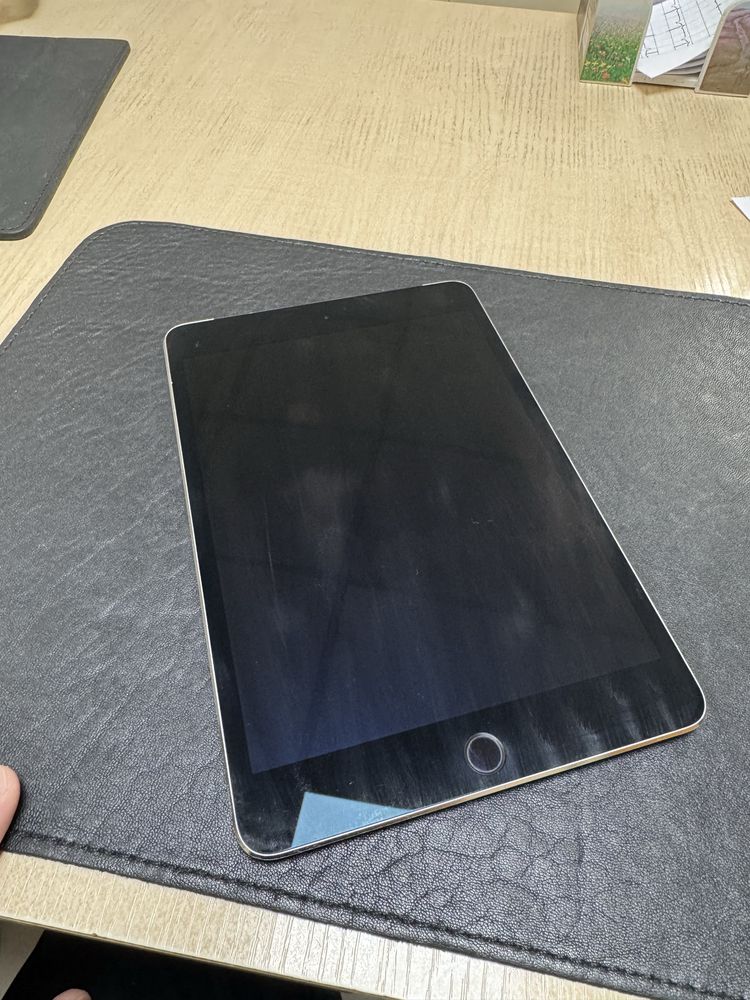 I pad 4 mini хорошом состоянии