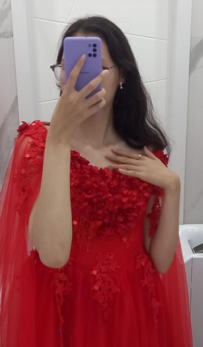 Продам вечерние платье