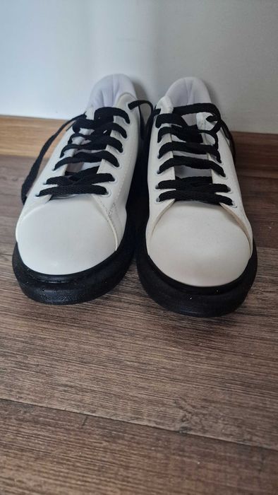 Дамски кецове с висока подметка