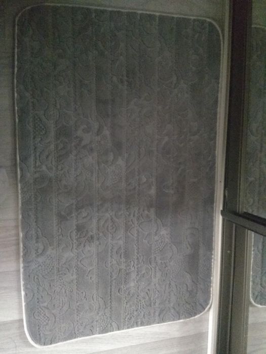 Маленькие коврики разных размеров