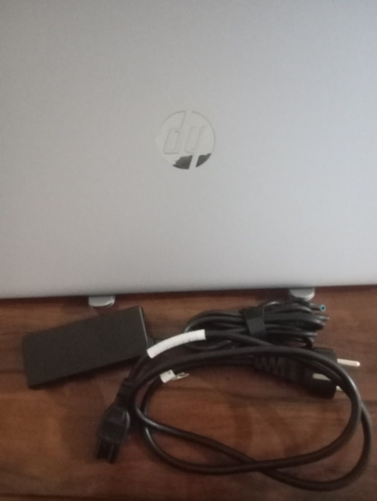 Hp novutbuki olinganiga 6oy boʻldi akalar hamma joyi idiyal