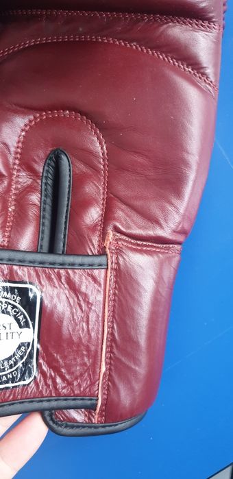 Mănuși box/sporturi de contact