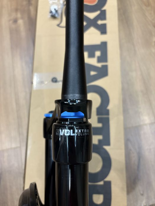 Вилка 2023/22 Fox 34 Float Performance Elite 130mm, GRIP2 - за 29ка