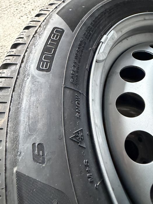 205/60/16 Bridgestone 4бр дот25