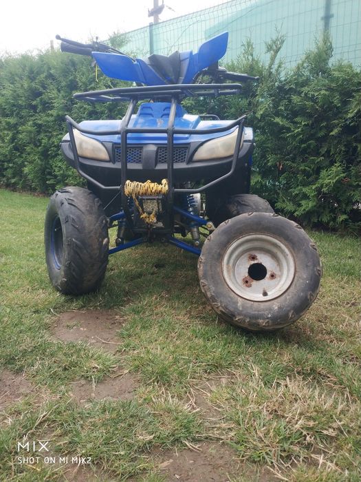 Vând ATV funcționa îl bmw