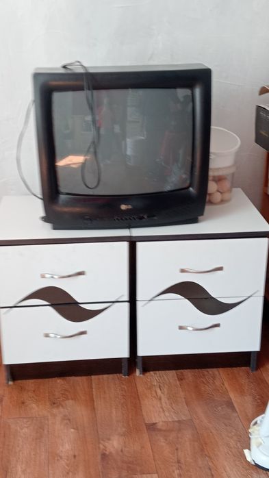 Тв 2 тумбасымен сатылады