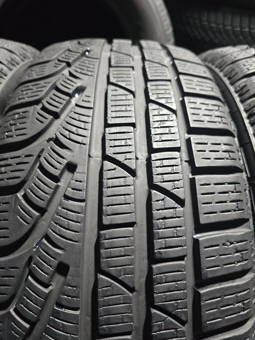 Anvelope 205/55 R17 PIRELLI de iarna
