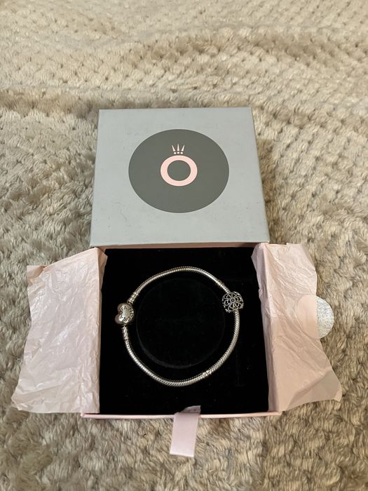 Гривна Pandora с талисман