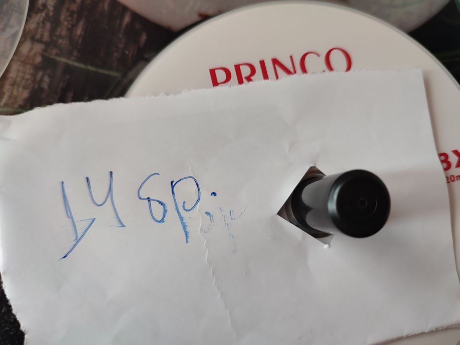 Двд, дискове, чисто нови