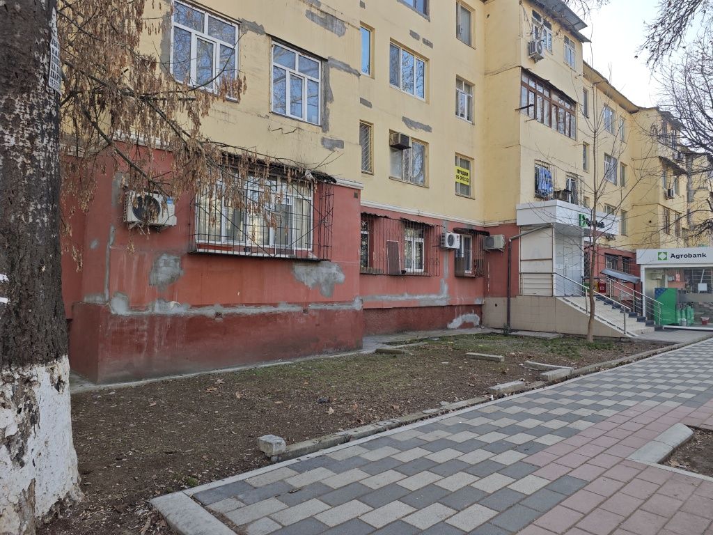 Продам свою квартиру на ТТЗ 1. Для бизнеса (Аптека, Магазин, Офис)