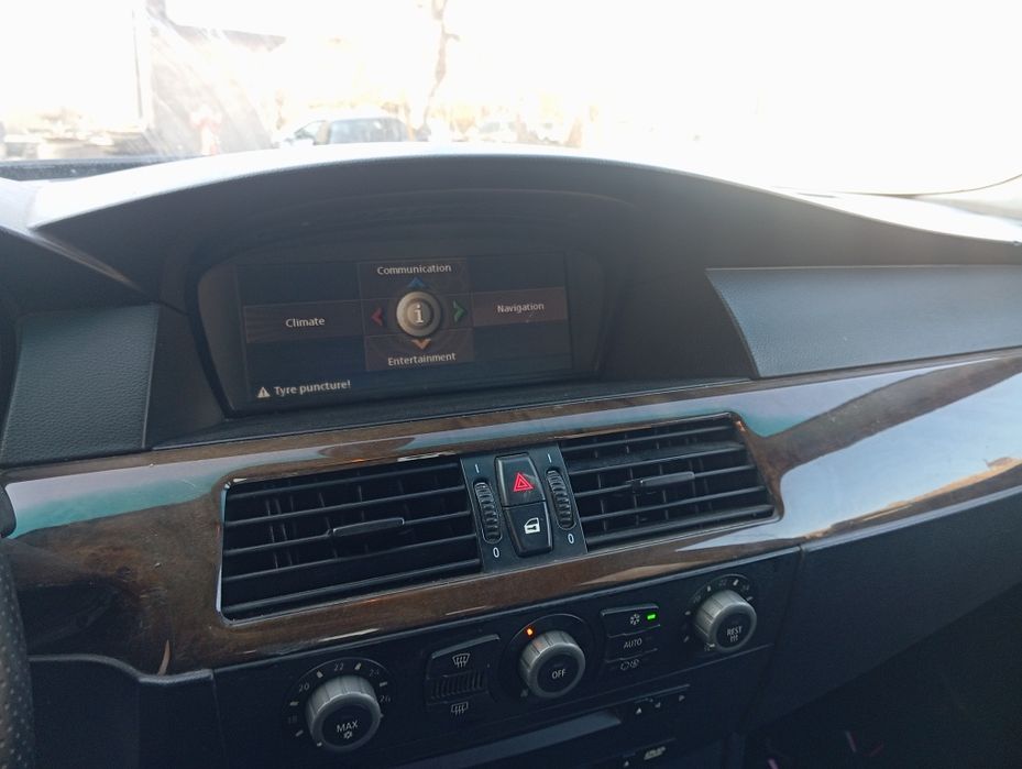 Продавам BMW E60 530D На Части