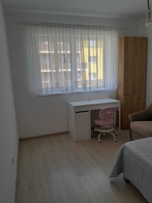 Inchiriez apartament 3 camere sanpetru