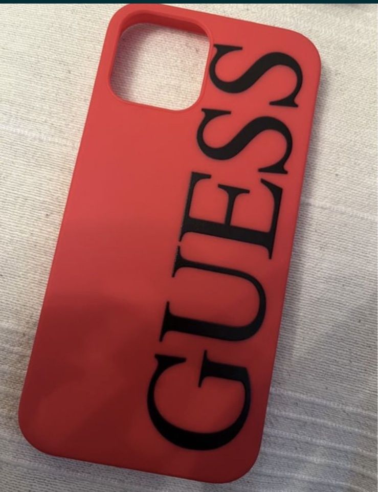 Кейс за телефон Guess