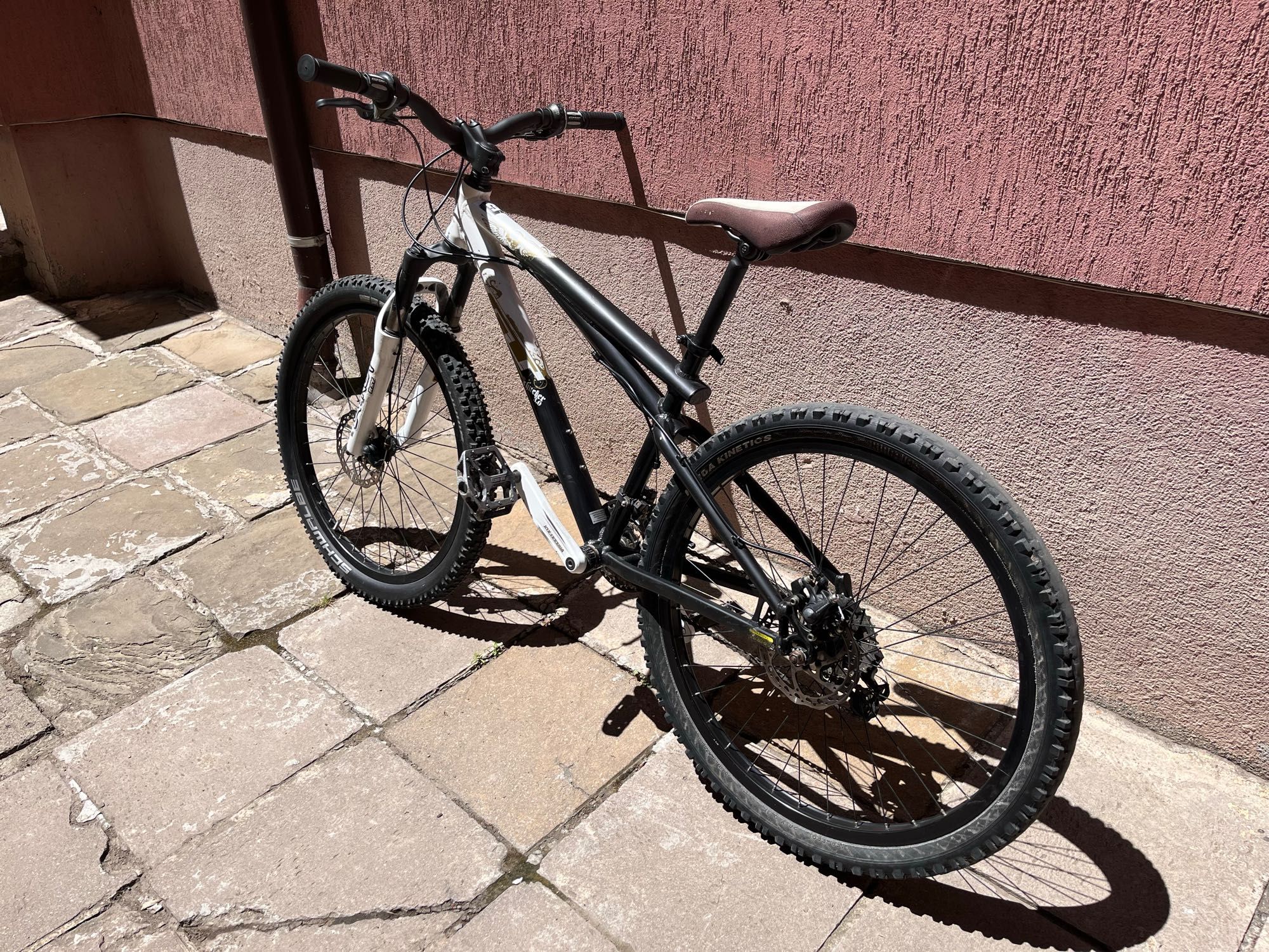 Велосипед GT Chucker 3.0