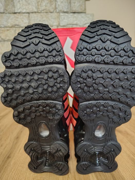 Маратонки Nike Shox