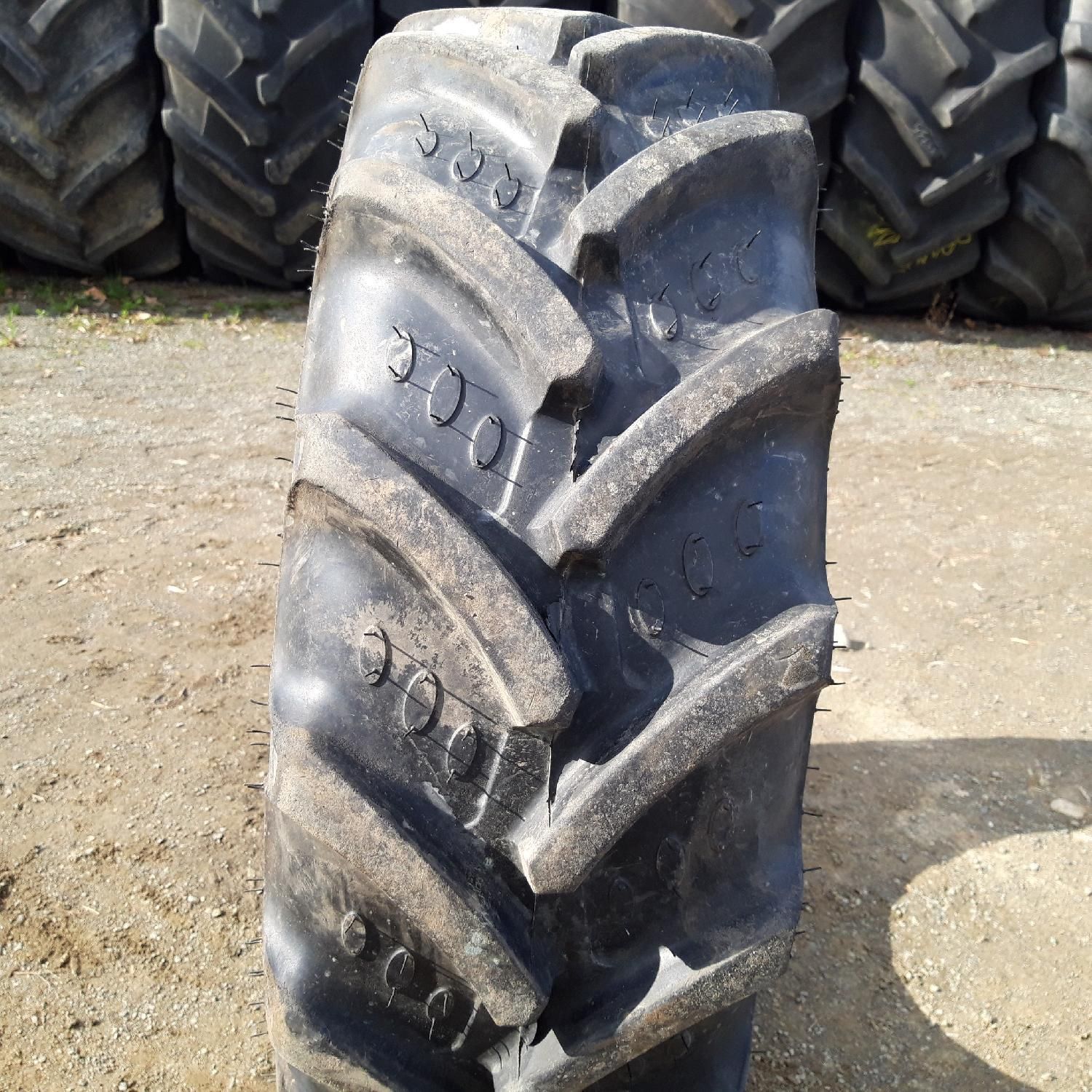 Cauciucuri 280/70R18 Bkt Anvelope Tractor Second Hand