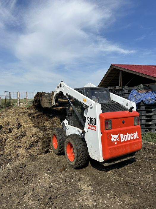 Inchiriez Bobcat miniincarcator executii lucrari