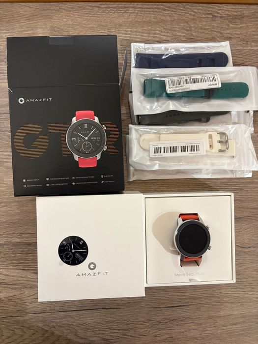Смарт часовник Xiaomi Amazfit 42mm