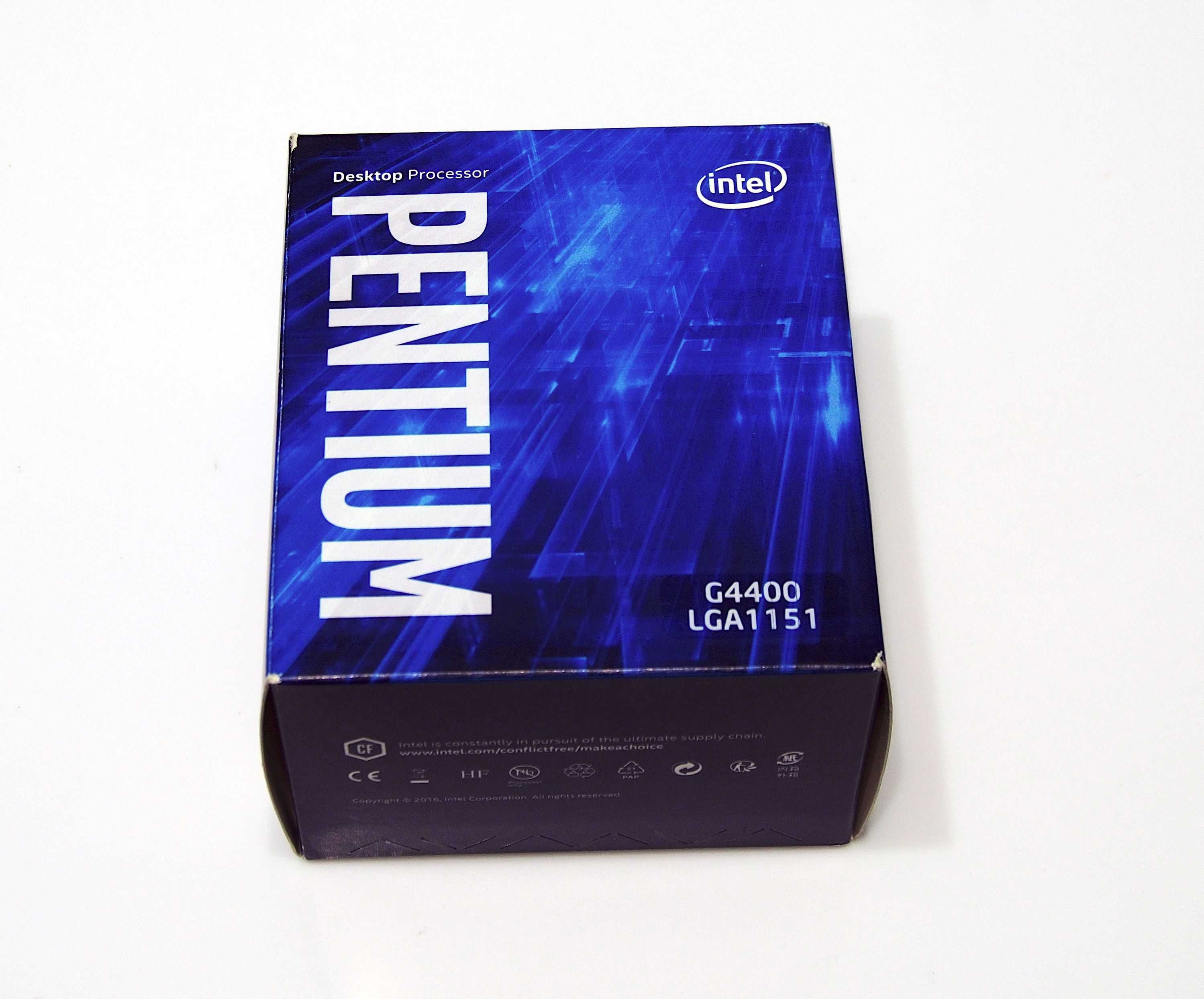 procesor nou Intel Pentium G4400 - Socket 1151 BOX (cooler inclus)