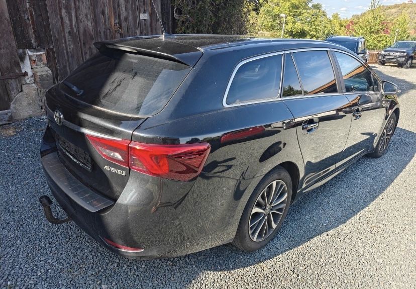 Toyota Avensis Touring Sports Edition-S