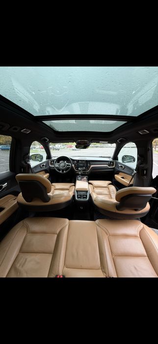 Volvo XC60 2018 2.0d  237cp