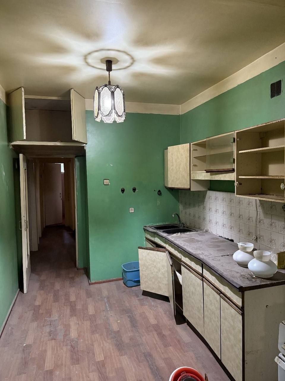 Продаётся 3/3/5 на Дархане 100м² ор-р: Хамид Алимжан, Акай Сити