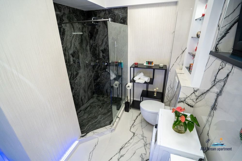 Inchiriez apartament la Resort Building Stefan in Mamaia Nord