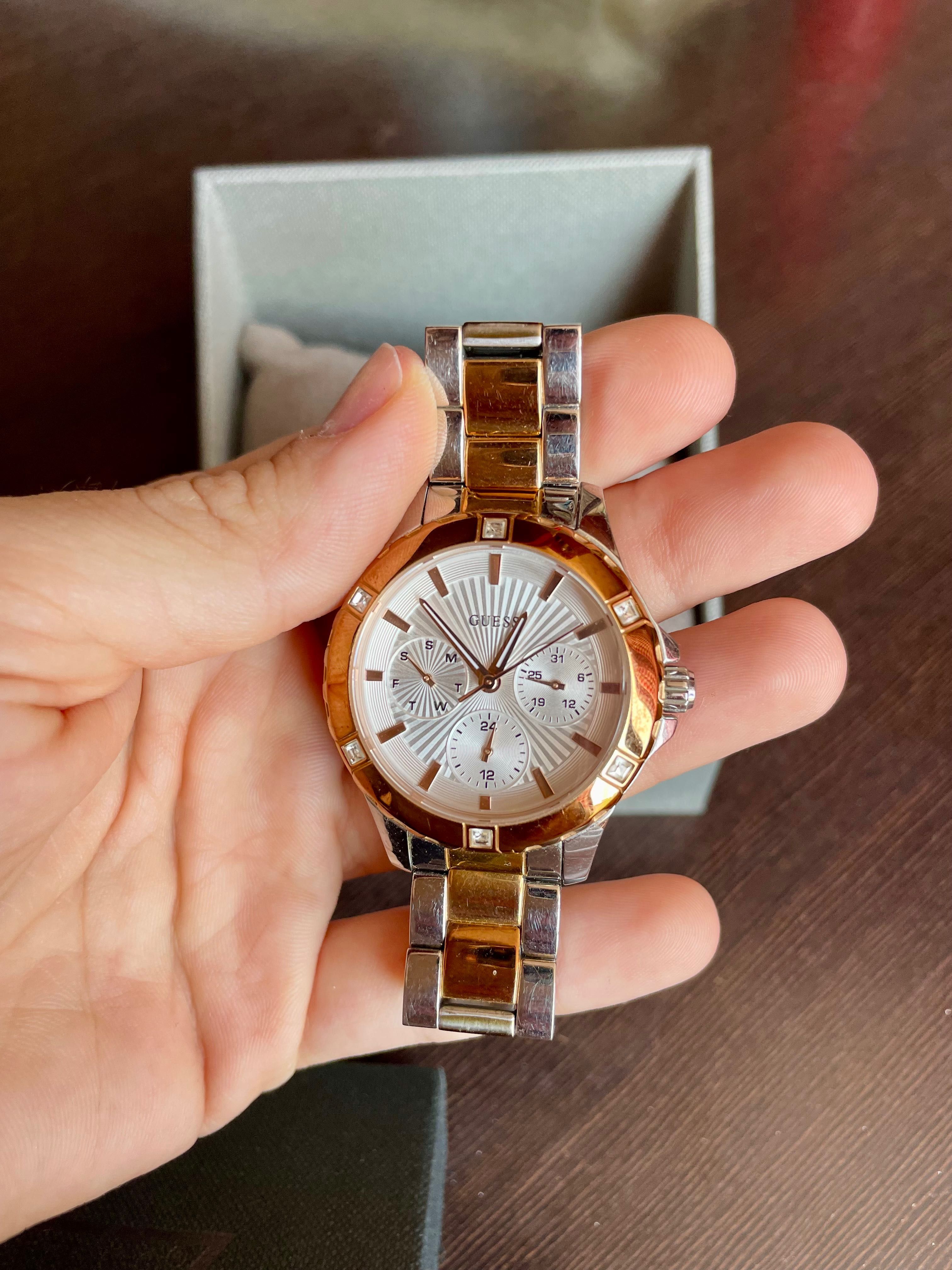 Дамски часовник Guess